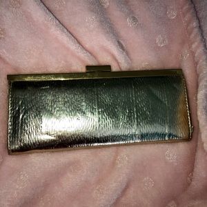 Gold clutch